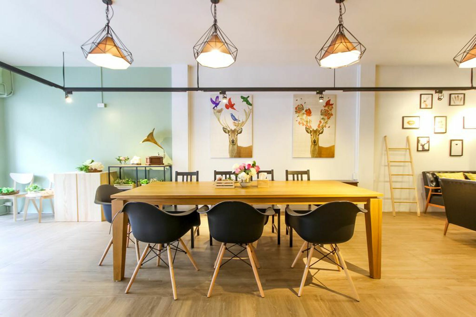 방콕 Folk Poshtel Silom B&B 외부 사진