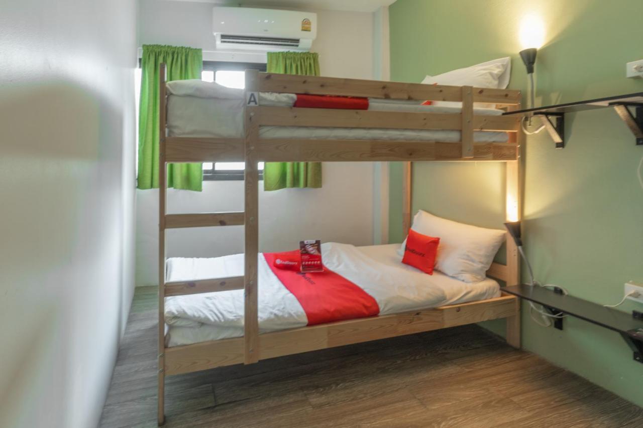 방콕 Folk Poshtel Silom B&B 객실 사진